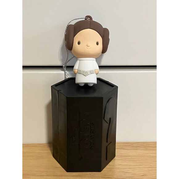 Hallmark Star Wars Mystery Ornament Princess Leia Organa Series 1 - Picture 1 of 5